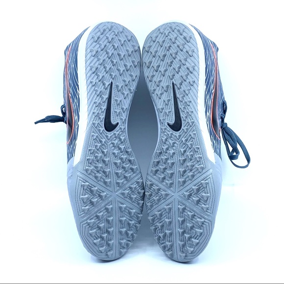 Nike Phantom Venom Academy Turf Soccer Shoes - Picture 6 of 8